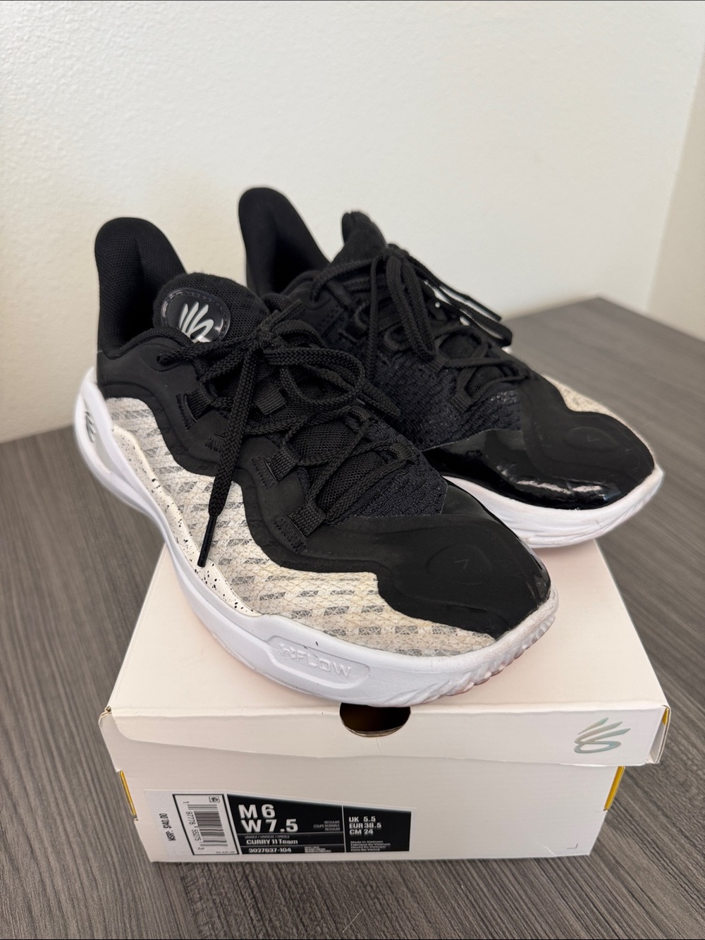Under Armour Black and White Women's Athletic Shoes